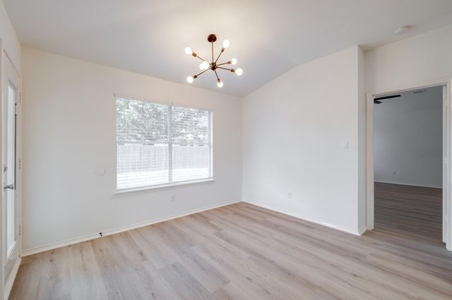 2666 Bradley LN, Round Rock, TX 78664
