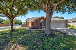 2666 Bradley LN, Round Rock, TX 78664