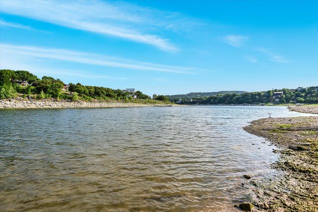 11110 2nd ST, Jonestown, TX 78645