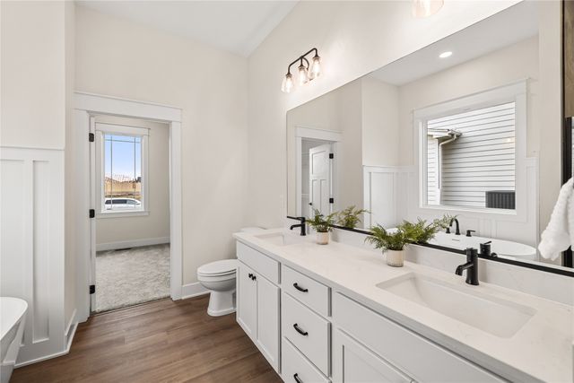 650 NW Georgetown Drive, Waukee, IA 50263