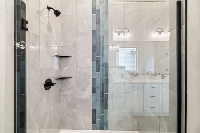 650 NW Georgetown Drive, Waukee, IA 50263