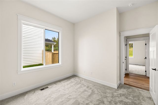 650 NW Georgetown Drive, Waukee, IA 50263