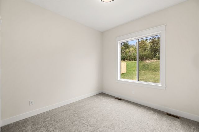 650 NW Georgetown Drive, Waukee, IA 50263