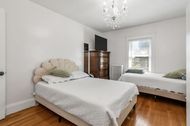 64 Webster St, Lynn, MA 01902