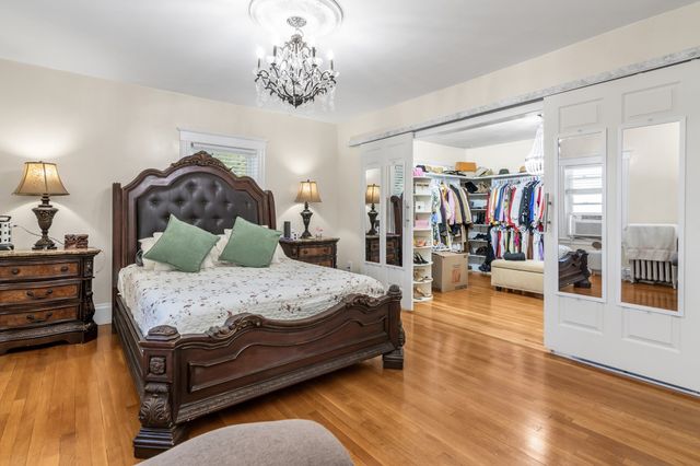 64 Webster St, Lynn, MA 01902