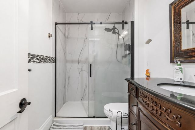 64 Webster St, Lynn, MA 01902