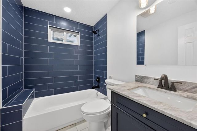 2560 N 17th Street, Kansas City, KS 66104