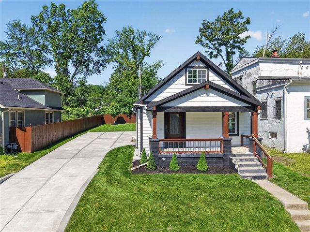 2560 N 17th Street, Kansas City, KS 66104