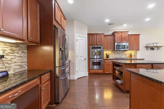 1952 Cheyanne Drive SE, Smyrna, GA 30080