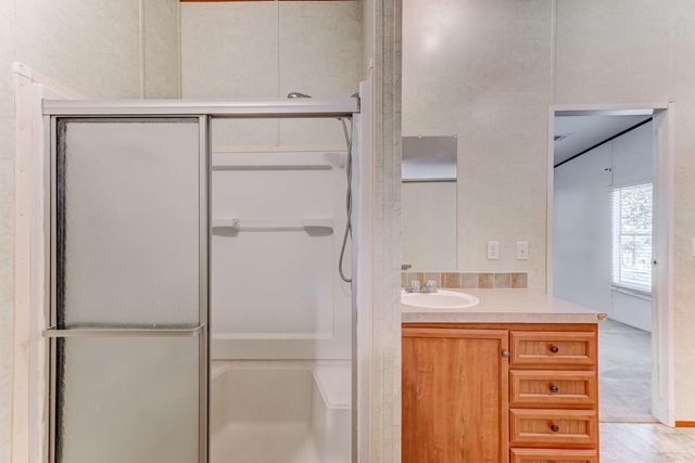 418 County Road 643, Kenefick, TX 77535