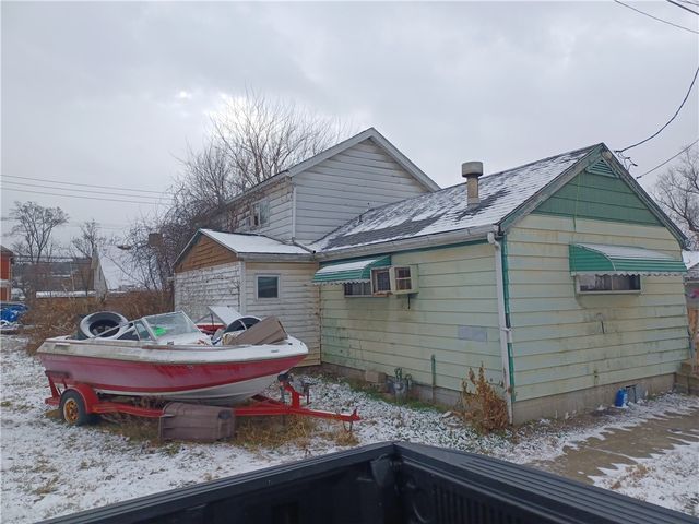 503 2nd St, West Elizabeth, PA 15088