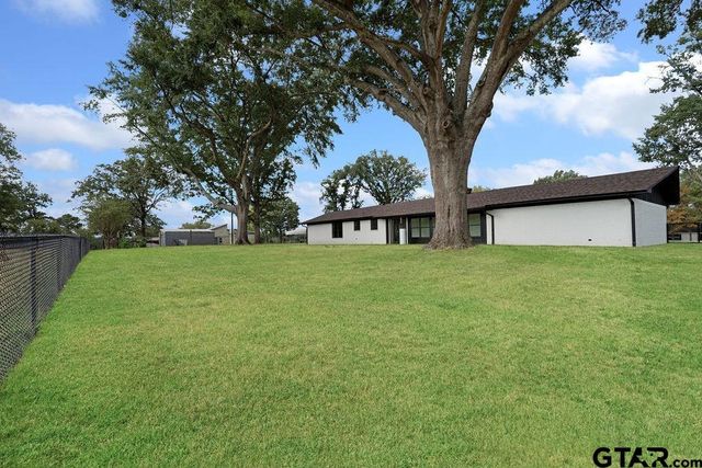 18419 Michael Dr, Whitehouse, TX 75791