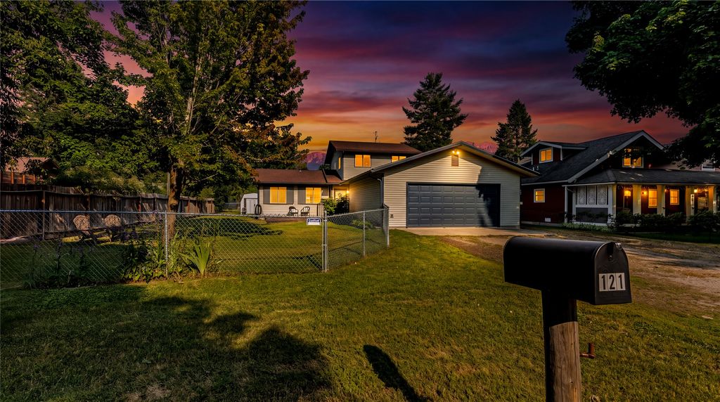 121 2nd Avenue E, Columbia Falls, MT 59912 photo 5