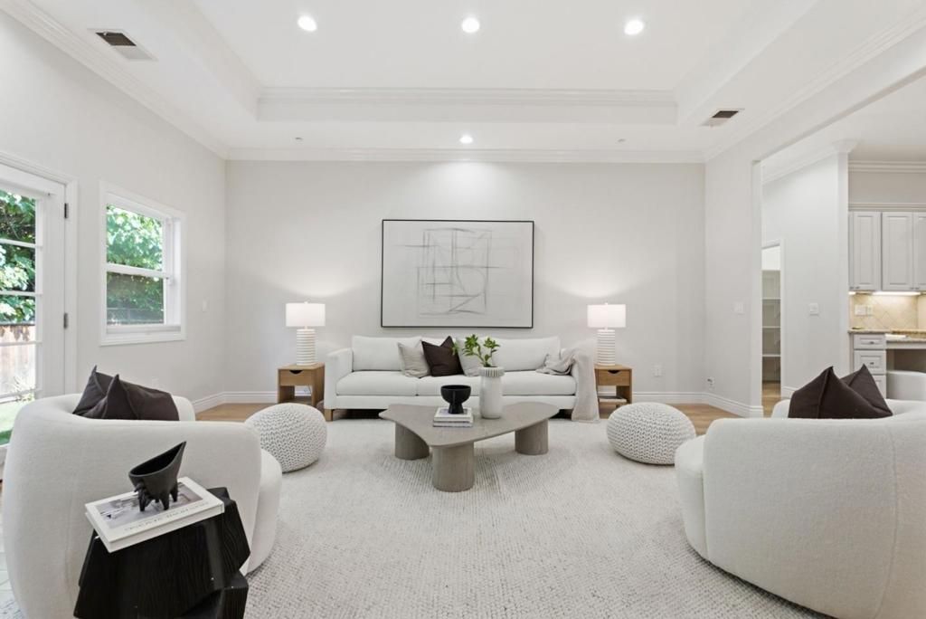 Image 14 of property listing at 2286 Markham Avenue, San Jose, CA 95125