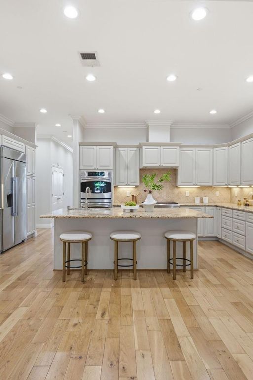 Image 19 of property listing at 2286 Markham Avenue, San Jose, CA 95125
