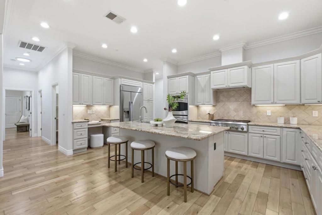 Image 20 of property listing at 2286 Markham Avenue, San Jose, CA 95125