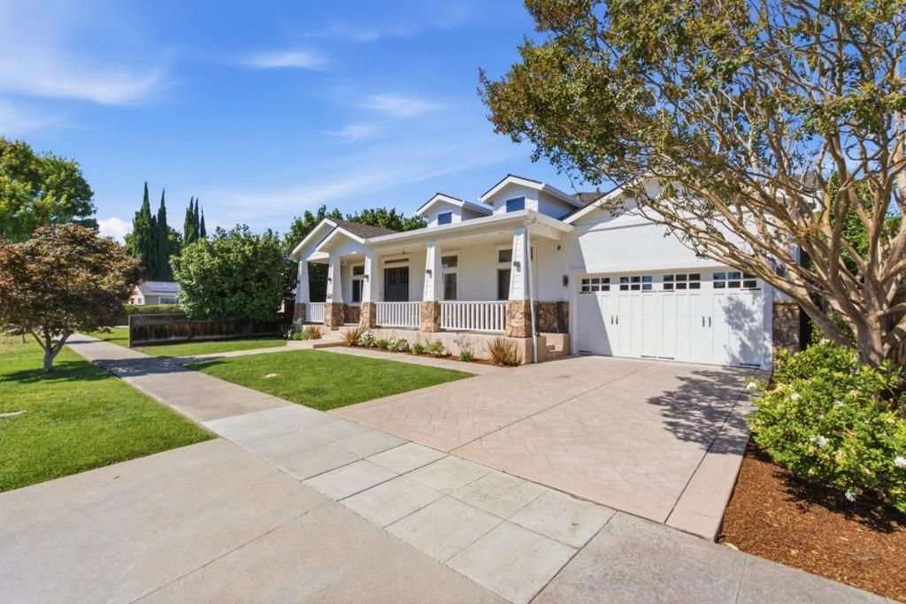 Image 3 of property listing at 2286 Markham Avenue, San Jose, CA 95125