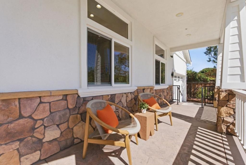 Image 6 of property listing at 2286 Markham Avenue, San Jose, CA 95125