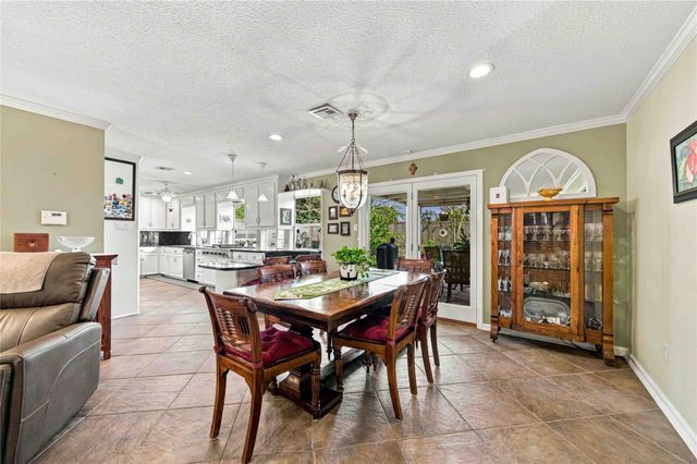 6002 Saxon Drive, Houston, TX 77092