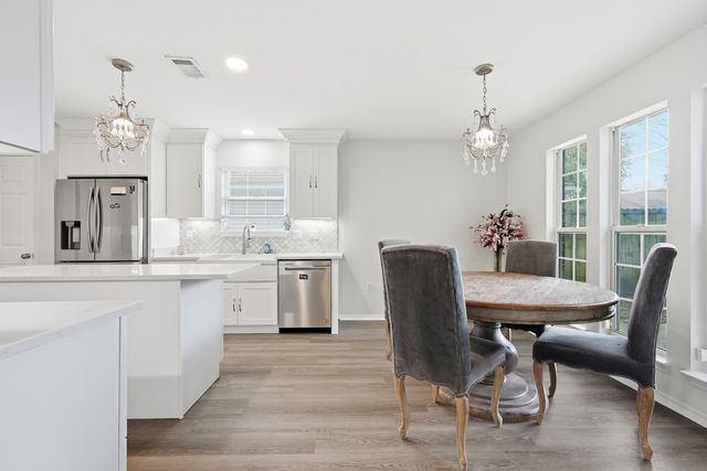 972 Claeven Circle, Fort Walton Beach, FL 32547