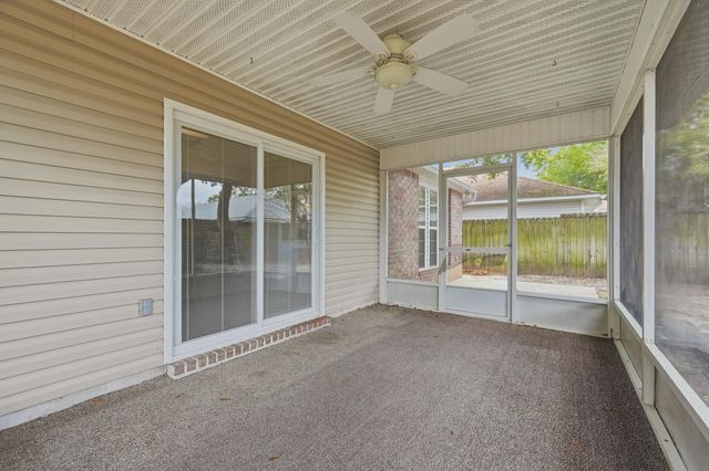 972 Claeven Circle, Fort Walton Beach, FL 32547