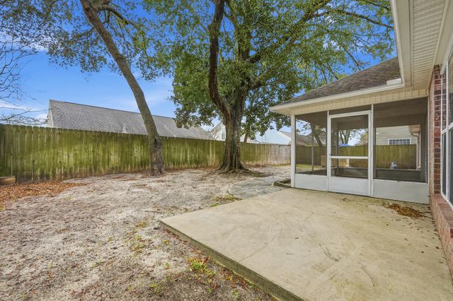 972 Claeven Circle, Fort Walton Beach, FL 32547