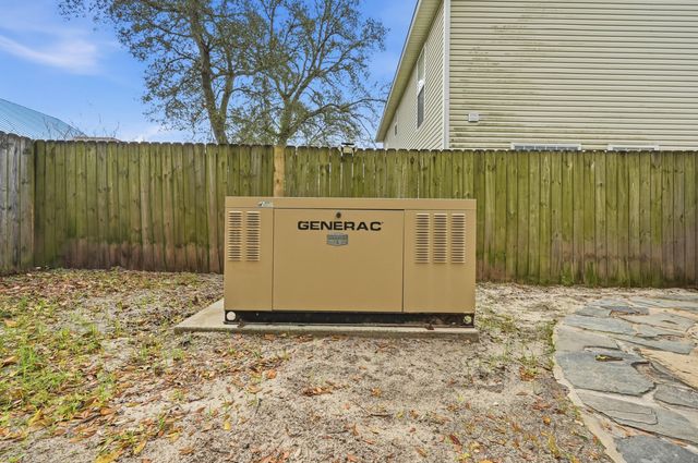 972 Claeven Circle, Fort Walton Beach, FL 32547