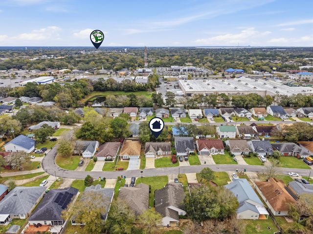 972 Claeven Circle, Fort Walton Beach, FL 32547