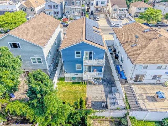153 E Fulton Street, Long Beach, NY 11561