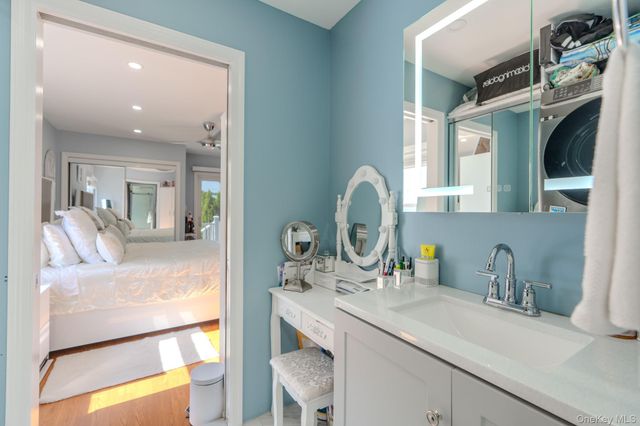 153 E Fulton Street, Long Beach, NY 11561