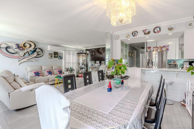 153 E Fulton Street, Long Beach, NY 11561