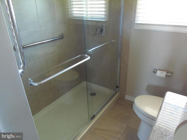 452 COLLEGE BLVD, Deptford, NJ 08096