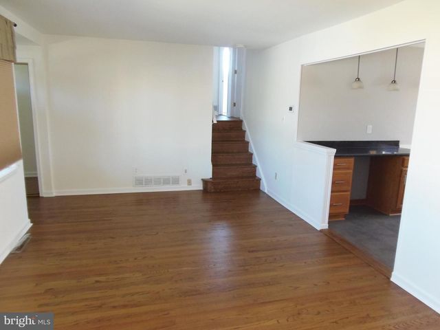 452 COLLEGE BLVD, Deptford, NJ 08096