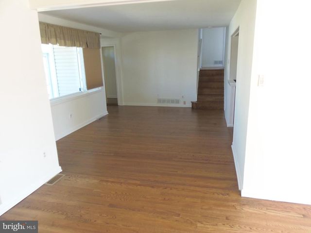 452 COLLEGE BLVD, Deptford, NJ 08096