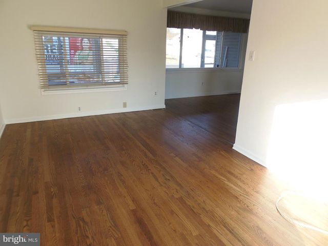 452 COLLEGE BLVD, Deptford, NJ 08096