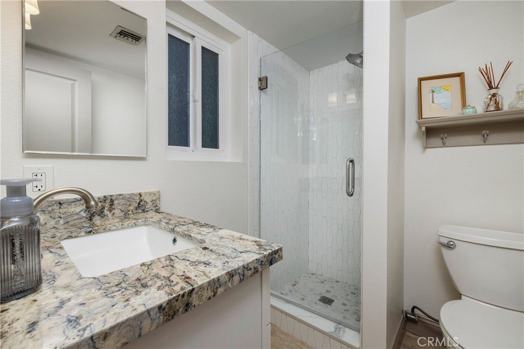 Image 5 of property listing at 17081 5th Street, Sunset Beach, CA 90742