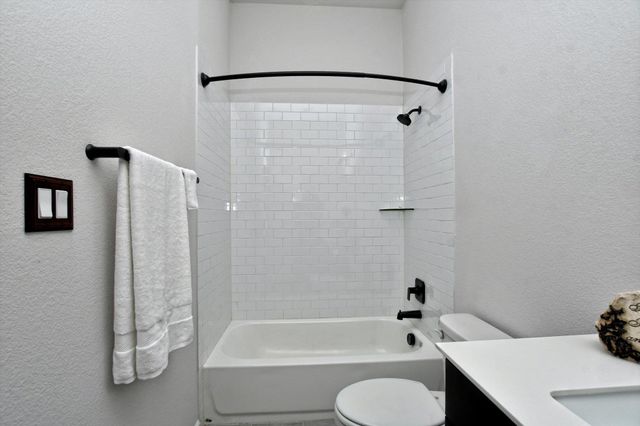 116 Monterey Oak TRL, Georgetown, TX 78628