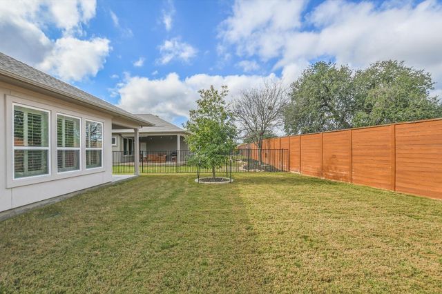 116 Monterey Oak TRL, Georgetown, TX 78628