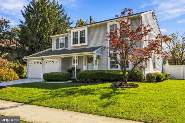 42 ORCHARD LN, Marlton, NJ 08053