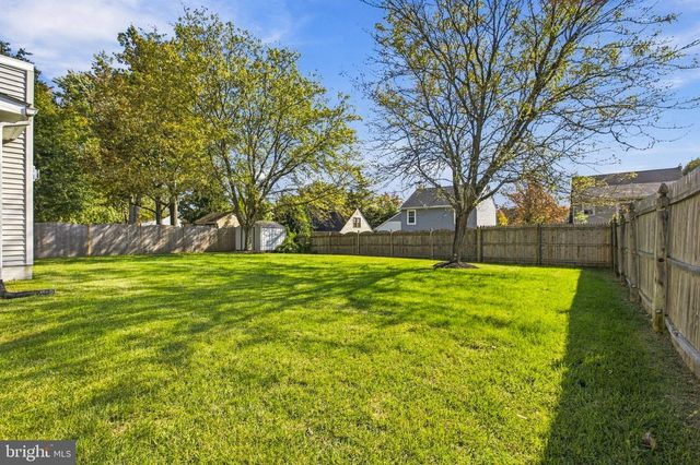42 ORCHARD LN, Marlton, NJ 08053
