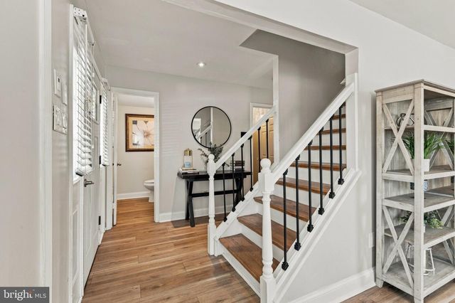 42 ORCHARD LN, Marlton, NJ 08053