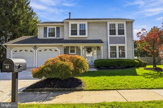 42 ORCHARD LN, Marlton, NJ 08053