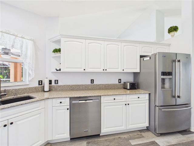 1314 Schumann Drive, Sebastian, FL 32958