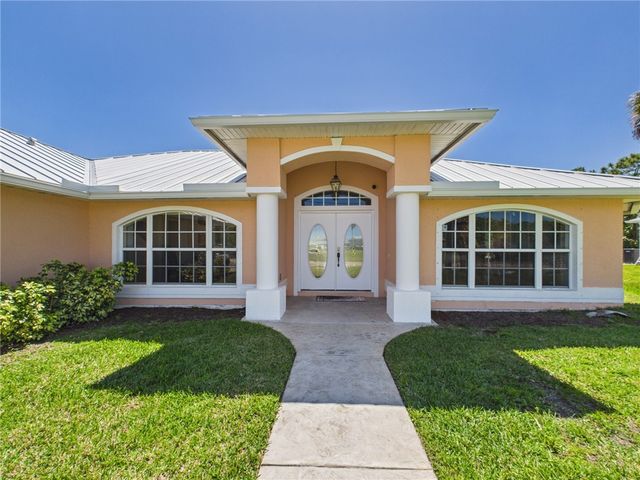 1314 Schumann Drive, Sebastian, FL 32958