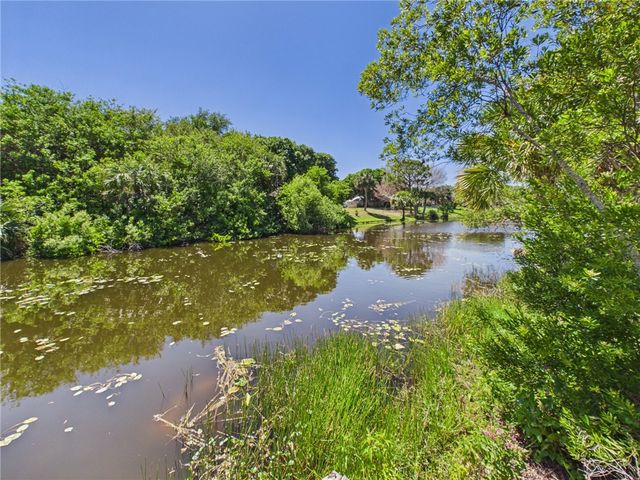 1314 Schumann Drive, Sebastian, FL 32958