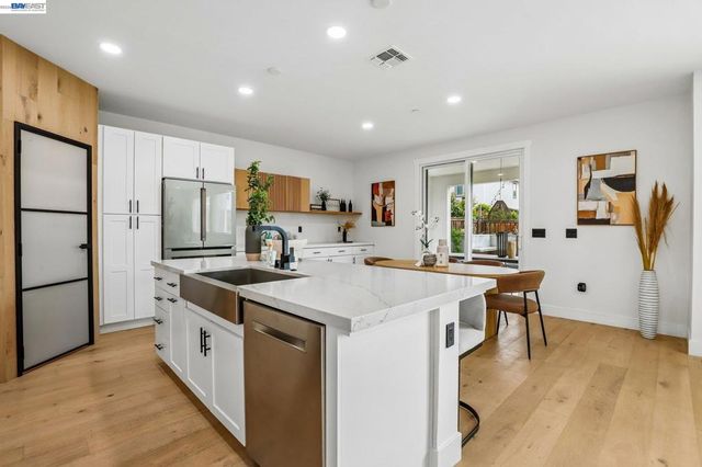 2657 Lockborne Ct, Lathrop, CA 95330