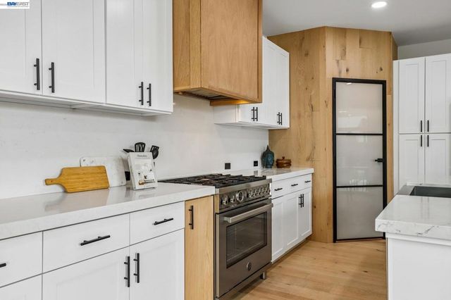 2657 Lockborne Ct, Lathrop, CA 95330