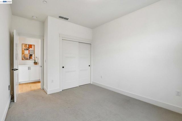 2657 Lockborne Ct, Lathrop, CA 95330