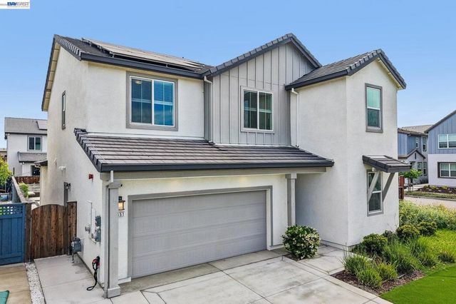 2657 Lockborne Ct, Lathrop, CA 95330