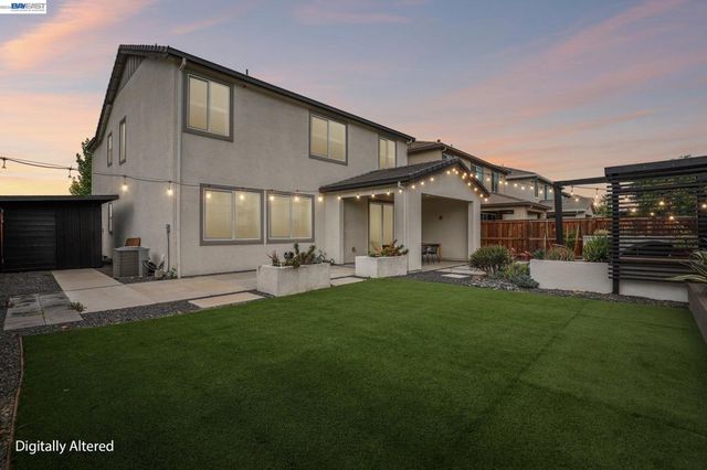 2657 Lockborne Ct, Lathrop, CA 95330